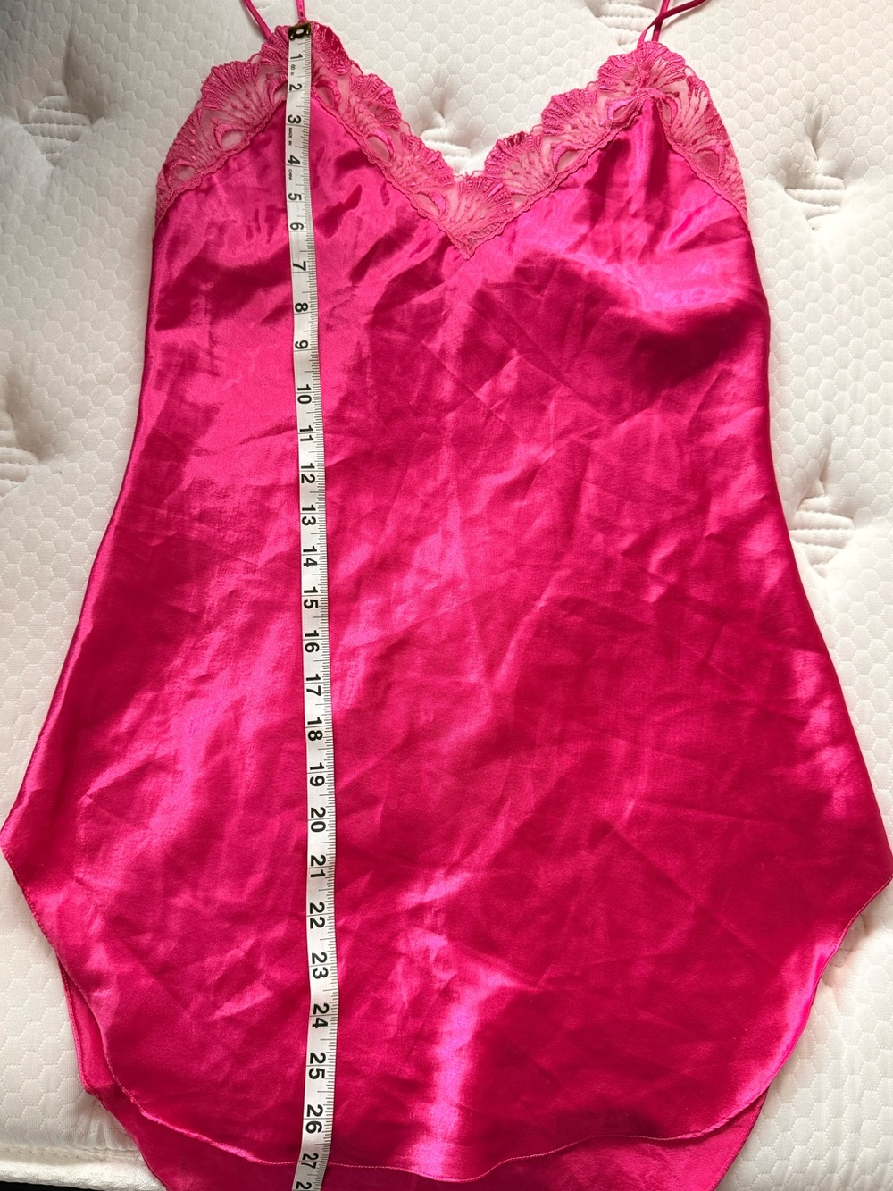 Victoria's Secret Satin Slip Chemise in Hot Pink - Picture 6 of 7